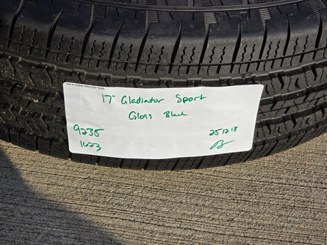 17" Jeep Gladiator BLACK OEM wheels rims 9235 Wrangler 2024 2025 2026 NEW Texas Truck Tire