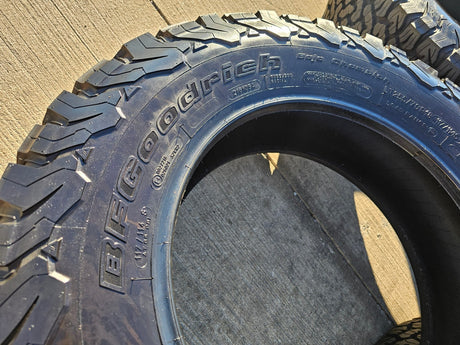 (4) 255/70/18 BFG KO2 A/T tires F-150 Sierra Tahoe Silverado NEW TAKE OFFS NEW Texas Truck Tire