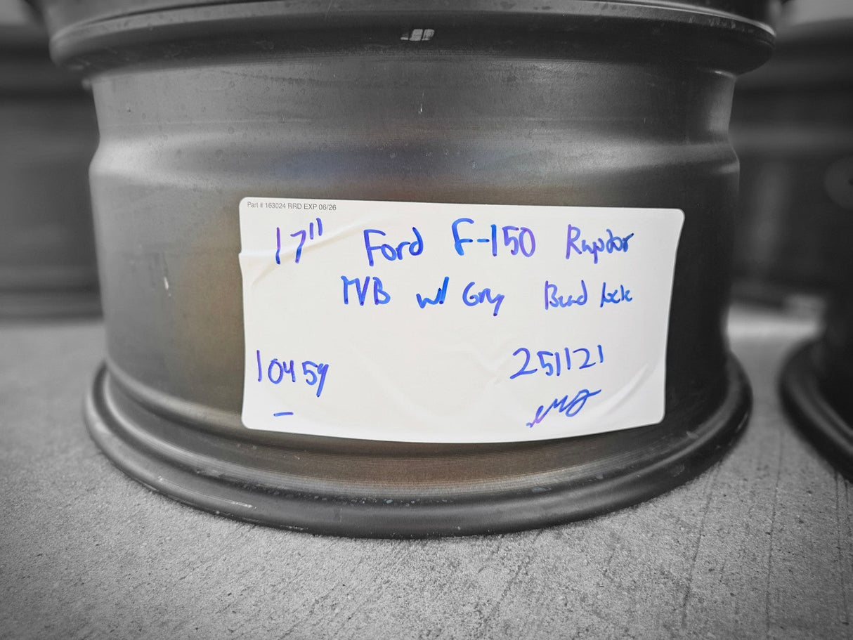 (5) 17" Ford F-150 Raptor OEM BEADLOCK rims wheels 10459 95210 NEW Texas Truck Tire