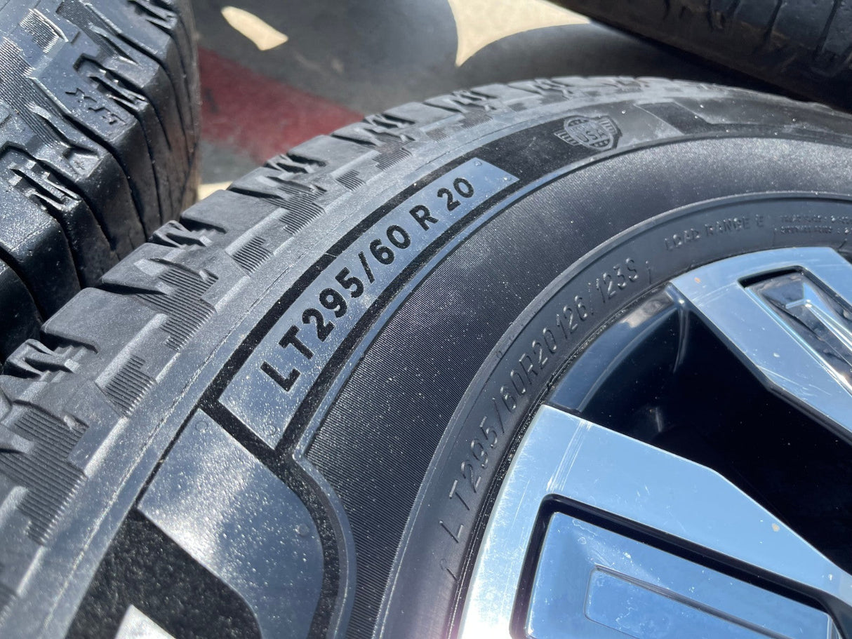 20" GMC Sierra 2500 3500 OEM wheels rims 5958 14138 tires MICHELIN DEFENDER Texas Truck Tire