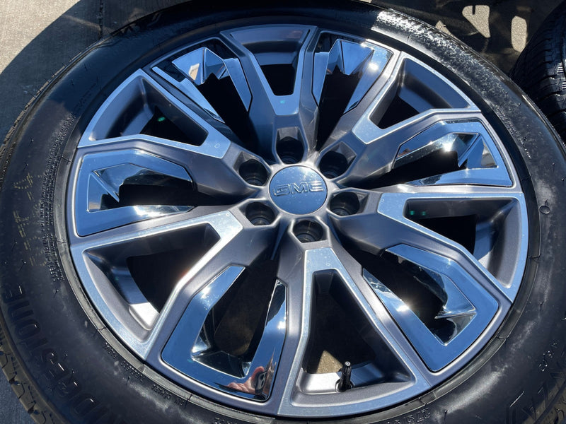 22" GMC Yukon Chevy Tahoe Escalade OEM chrome 95513 wheels rims tires Texas Truck Tire