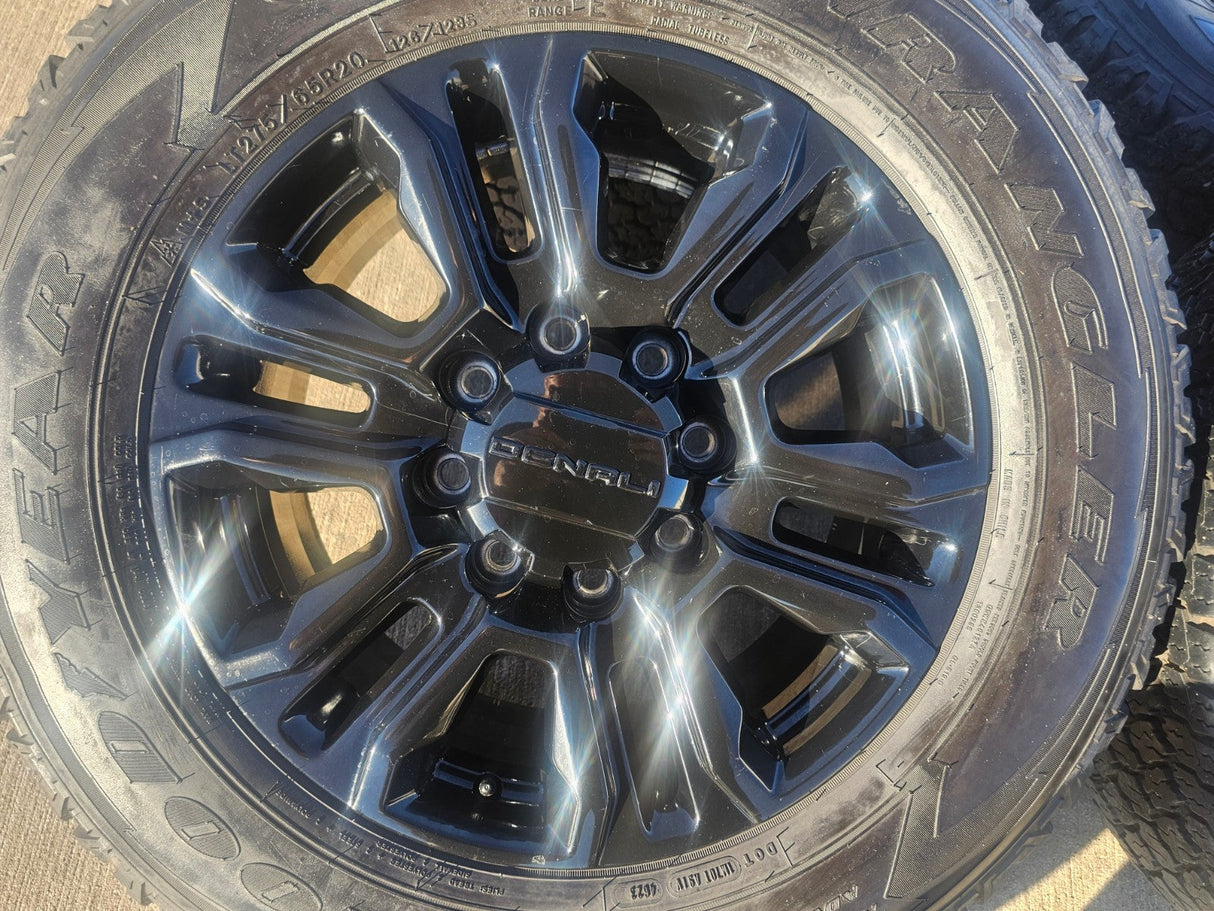 20" GMC Sierra Chevy 2500 OEM 5957 BLACK DIAMOND wheels rims 2024 2025 GOODYEAR Texas Truck Tire