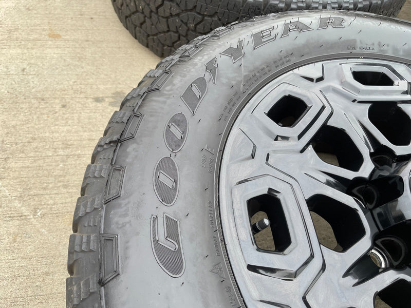 20" Chevy Silverado Trail Boss GMC AT4 2500 OEM 5946 wheels rims 2024 2025 2026 Texas Truck Tire