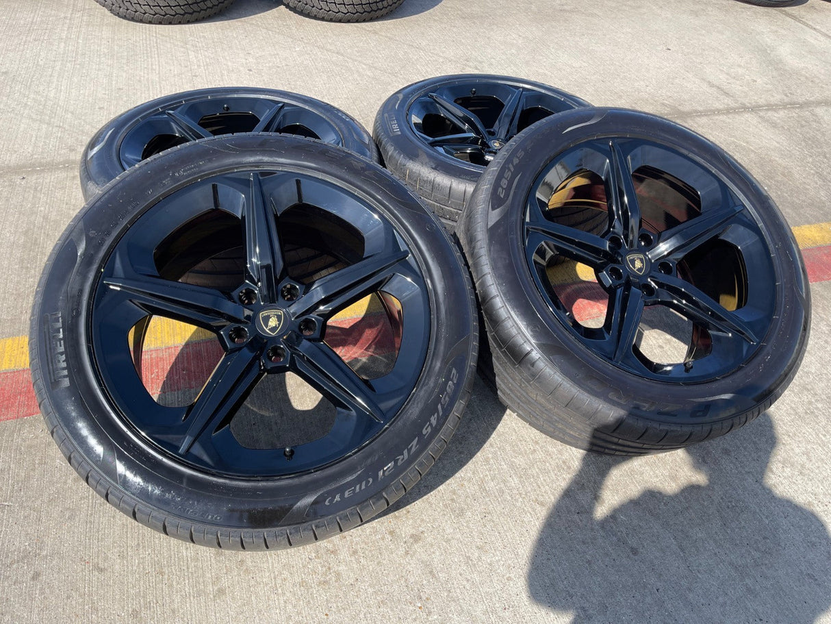 21" Lamborghini Urus OEM wheels rims Taigete 2018 2019 2023 2024 2025 PIRELLI Texas Truck Tire