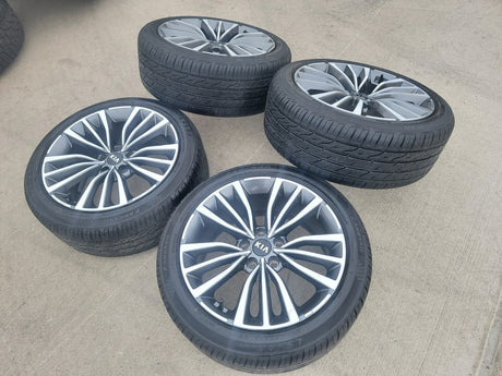 18" Kia Stinger Optima K5 Forte OEM 74773 wheels rims Texas Truck Tire