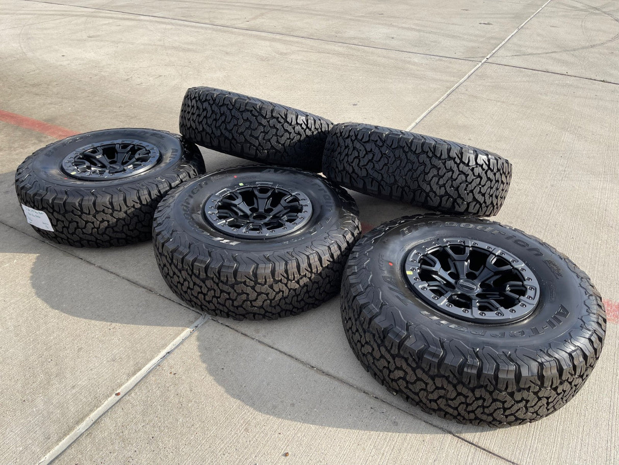 17" Ford F-150 Raptor Bronco R OEM BEADLOCK 51222 rims wheels 2025 2026 NEW 37" Texas Truck Tire