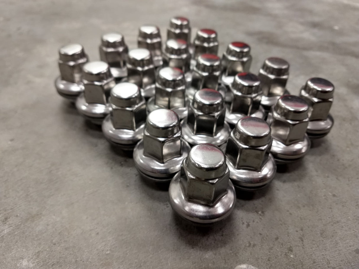 20) 14x1.5 OEM Toyota Tundra lug nuts washer polished LX570 Sequoia Land Cruiser Texas Truck Tire