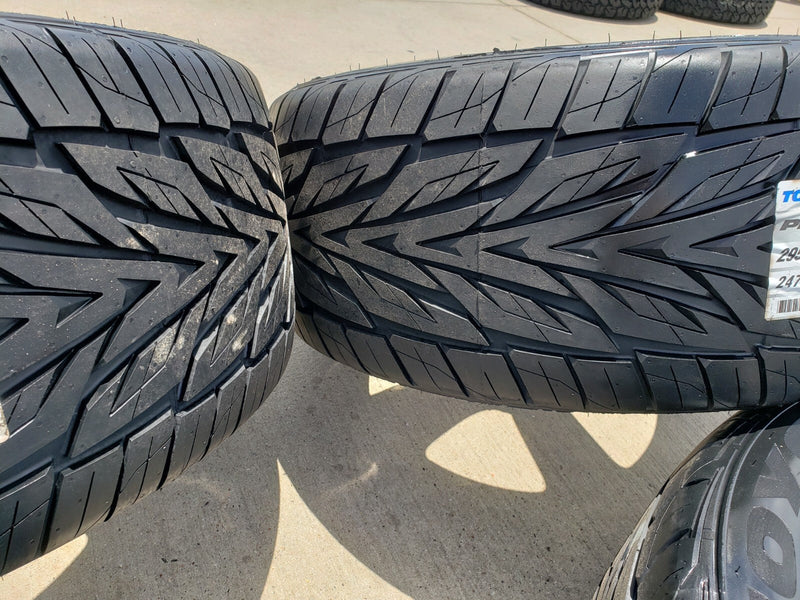 20" Jeep Grand Cherokee SRT Trackhawk OEM 9139 wheels rims tires NEW Texas Truck Tire