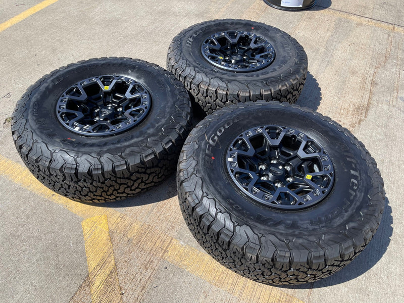 17" Ford F-150 Raptor R OEM BEADLOCK rim wheel 37" tire spare 2024 2025 2026 NEW Texas Truck Tire