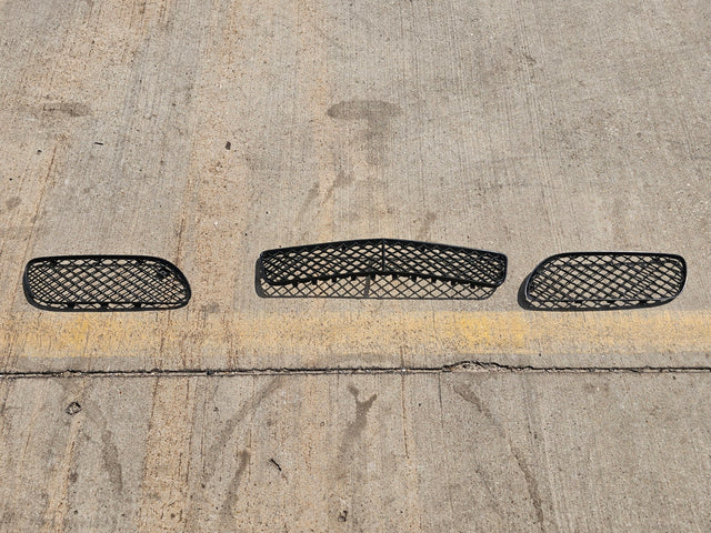 Bentley OEM GRILL black Continental GT GTC and side vents Texas Truck Tire