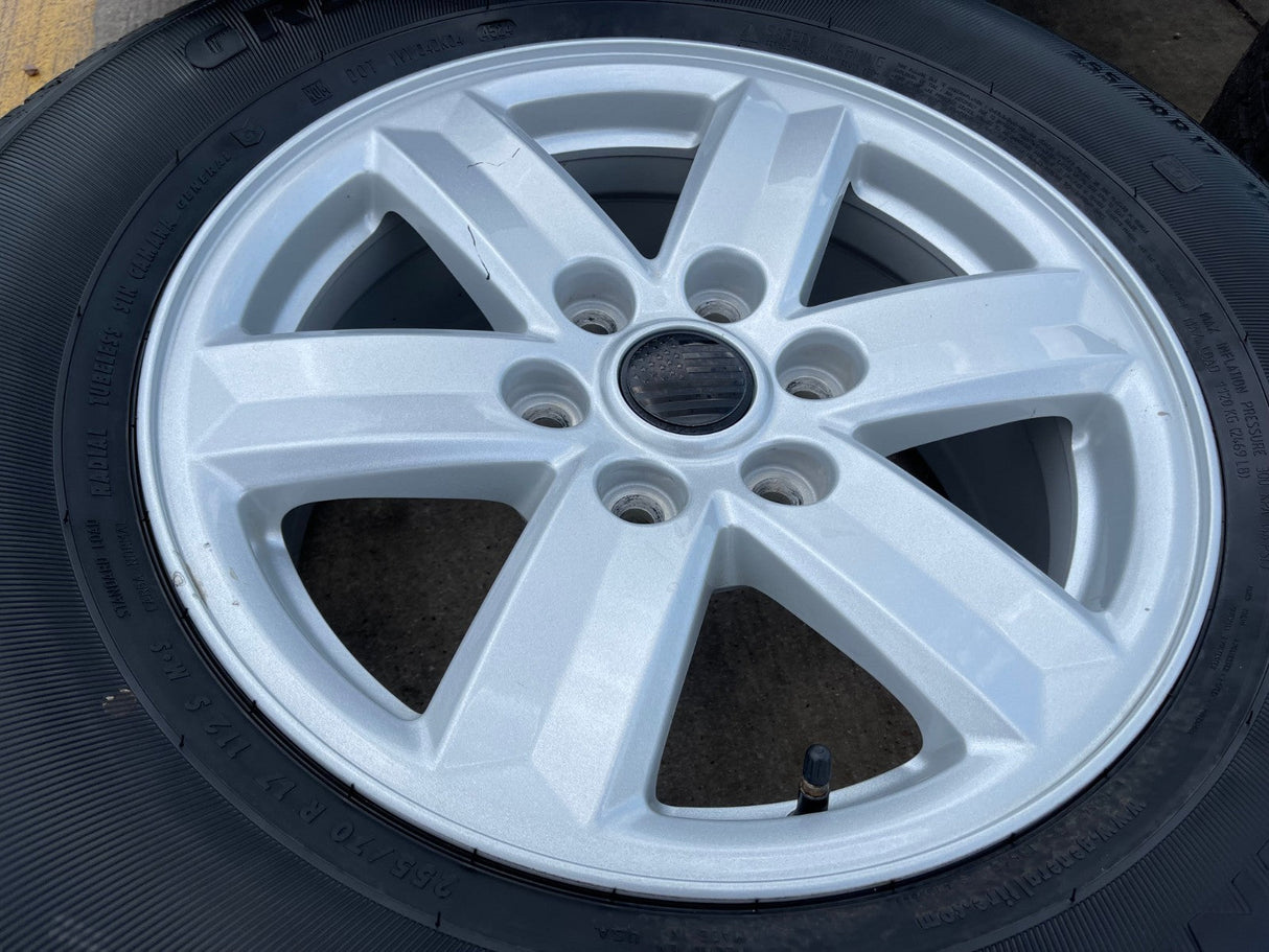 17" Ford F-150 Expedition OEM rims wheels 10339 tires GENERAL Texas Truck Tire