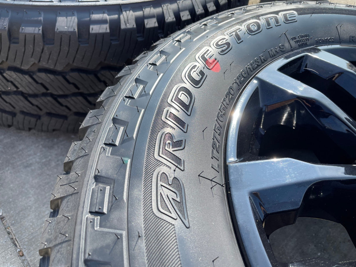 20" Chevy Silverado Trail Boss GMC AT4 2500 OEM 94030 wheels rims NEW A/T Texas Truck Tire