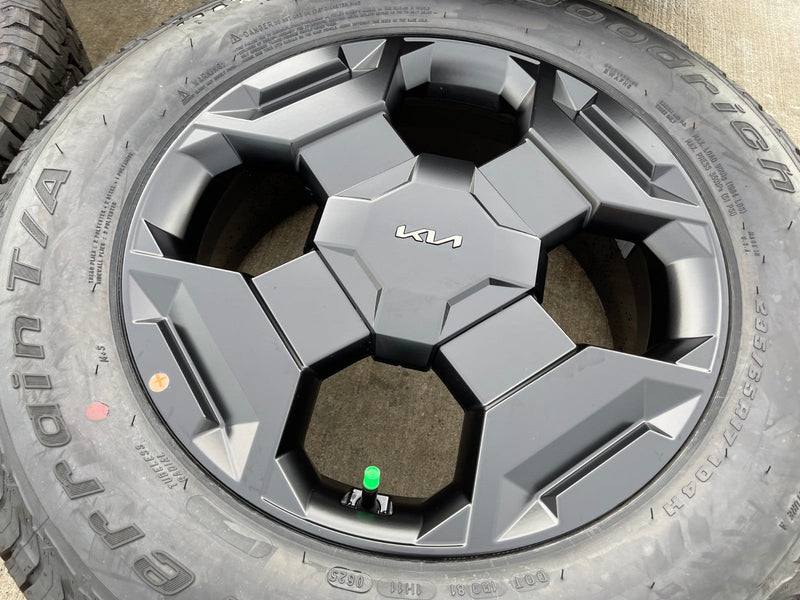 17" Kia Sorento X-PRO OEM wheels rims Telluride Sedona 2025 2026 NEW Texas Truck Tire