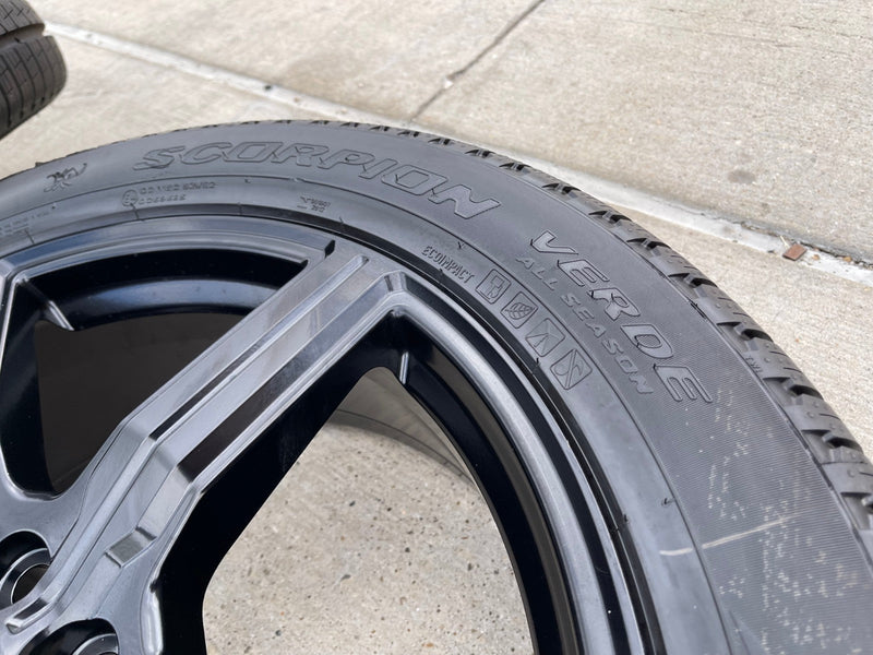22" Toyota Tundra Sequoia OEM wheels rims 75282 Land Cruiser GX550 PIRELLI NEW Texas Truck Tire