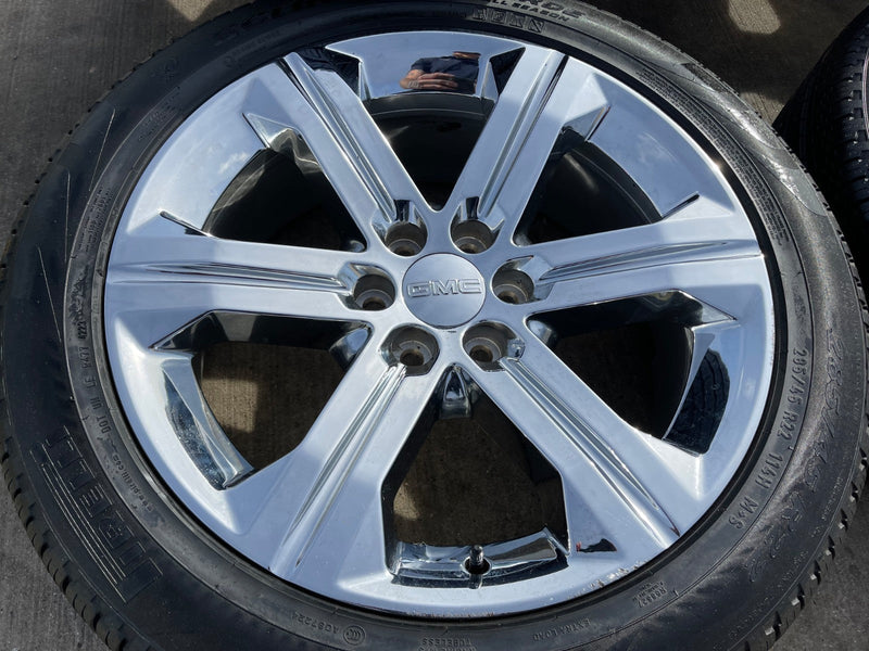 22" GMC Yukon DENALI OEM wheels rims 5667 tires Sierra CHROME PIRELLI Texas Truck Tire