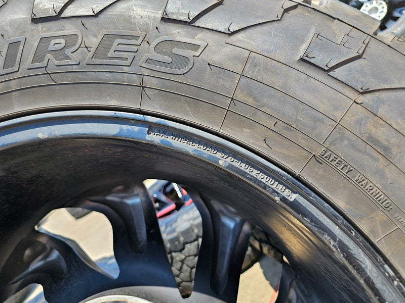 22x10 FUEL D775 Reaction Chevy Dodge Ram 2500 3500 wheels rims 37" 8x165 8x6.5 Texas Truck Tire
