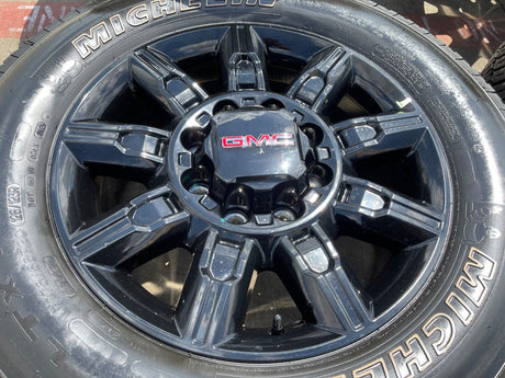 20" GMC Sierra AT4X 2500 3500 OEM 14137 5963 wheels rims Silverado NEW MICHELIN Texas Truck Tire