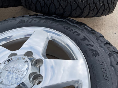20" Chevy Silverado GMC Sierra 2500 3500 OEM 5503 rims wheels BFG KO3 A/T NEW Texas Truck Tire