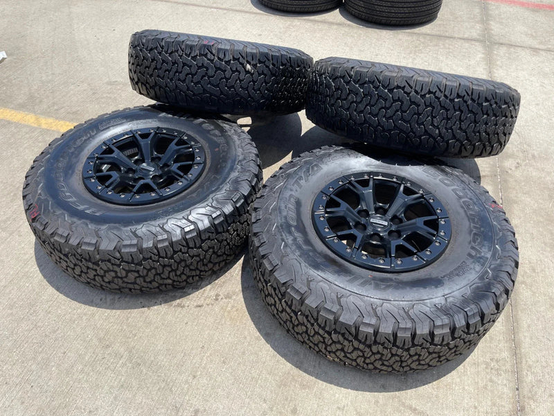 17" Ford F-150 Raptor R OEM BEADLOCK 10460 rims wheels 37" tires BFG Texas Truck Tire