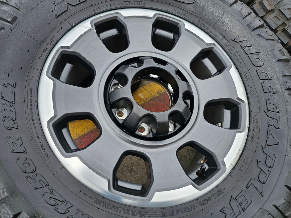 18" Ford F-250 F-350 OEM TREMOR rims wheels 10482 tires NITRO 35" Texas Truck Tire