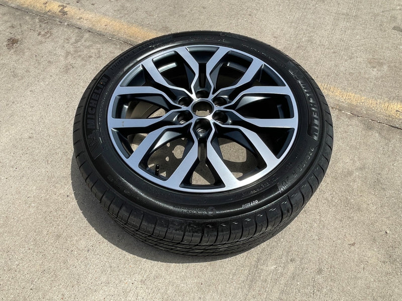 (1) 20" Cadillac XT6 XT5 SRX OEM wheel rim Blazer Acadia 4870 NEW Texas Truck Tire