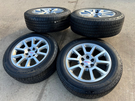 20" GMC Sierra Yukon DENALI OEM wheels rims 5699 5644 MICHELIN DEFENDER LTX M/S2 Texas Truck Tire