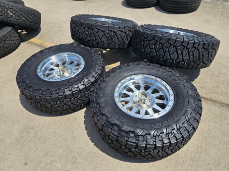18x9 18" Method MR302 wheels rims Chevy RAM 1500 Tacoma 6x139 6x135 TOYO 37" Texas Truck Tire