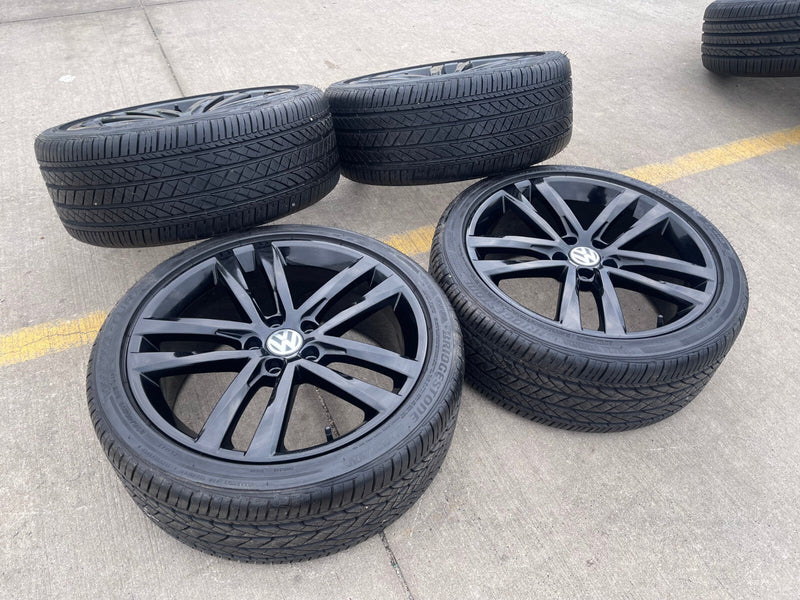 19" VW Passat Golf GTI Jetta OEM 70002 Salvador black wheels rims Texas Truck Tire