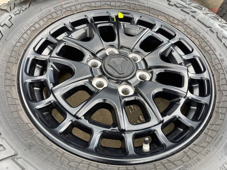 18" Toyota Tundra TSS T FORCE TRD OEM black wheels rims Sequoia 2025 NEW 35" Texas Truck Tire