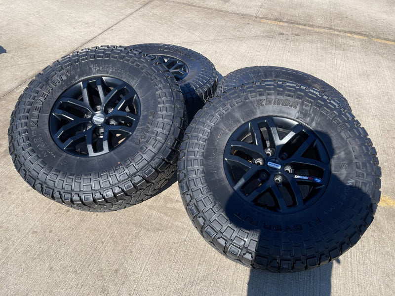 17" Ford F-150 Raptor OEM 10115 rims wheels tires KENDA R/T 37" Texas Truck Tire