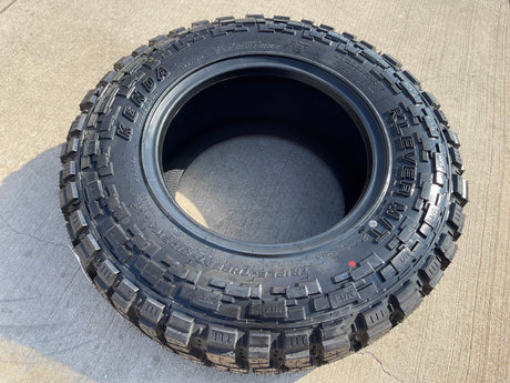 285/70/17 Kenda Kenda Klever M/T2 125 / R 10 PLY Load Range E tire NEW Texas Truck Tire