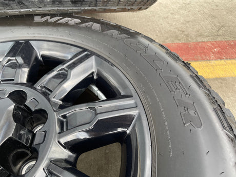 20" GMC Sierra DENALI 2500 3500 OEM 14137 5963 wheels rims Silverado tires A/T Texas Truck Tire