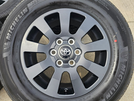 18" Toyota Land Cruiser OEM TRD wheels rims 95952 Tundra Sequoia MICHELIN NEW Texas Truck Tire