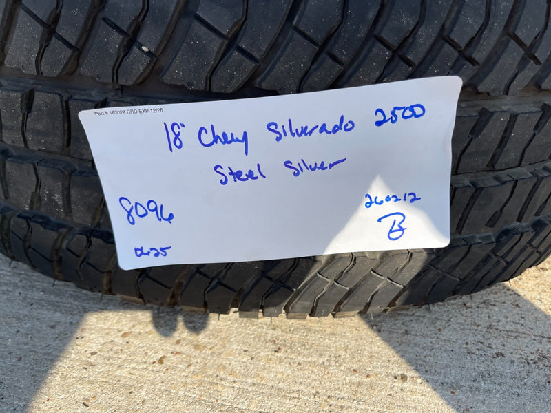 18" Chevy Silverado GMC Sierra 2500 3500 OEM 8096 wheel rim spare MICHELIN NEW Texas Truck Tire