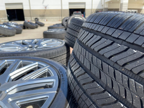24" GMC Yukon Sierra DENALI OEM wheels rims tires 2023 2024 2025 2026 2027 NEW Texas Truck Tire