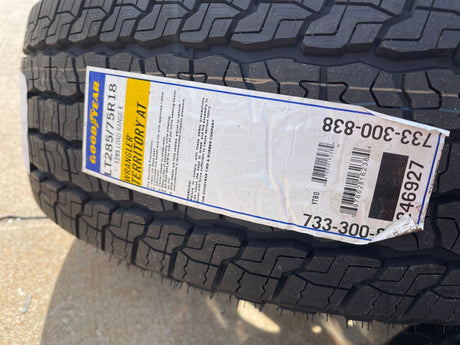 18" Chevy Silverado ALASKAN AT4X 2500 OEM 14031 wheels rims 2024 2025 2026 NEW Texas Truck Tire