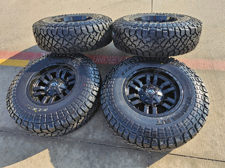 17" 17x9 Fuel Sledge D595 Jeep Wrangler wheels rims 5x114.3 5x4.5 5x5 5x127 Texas Truck Tire