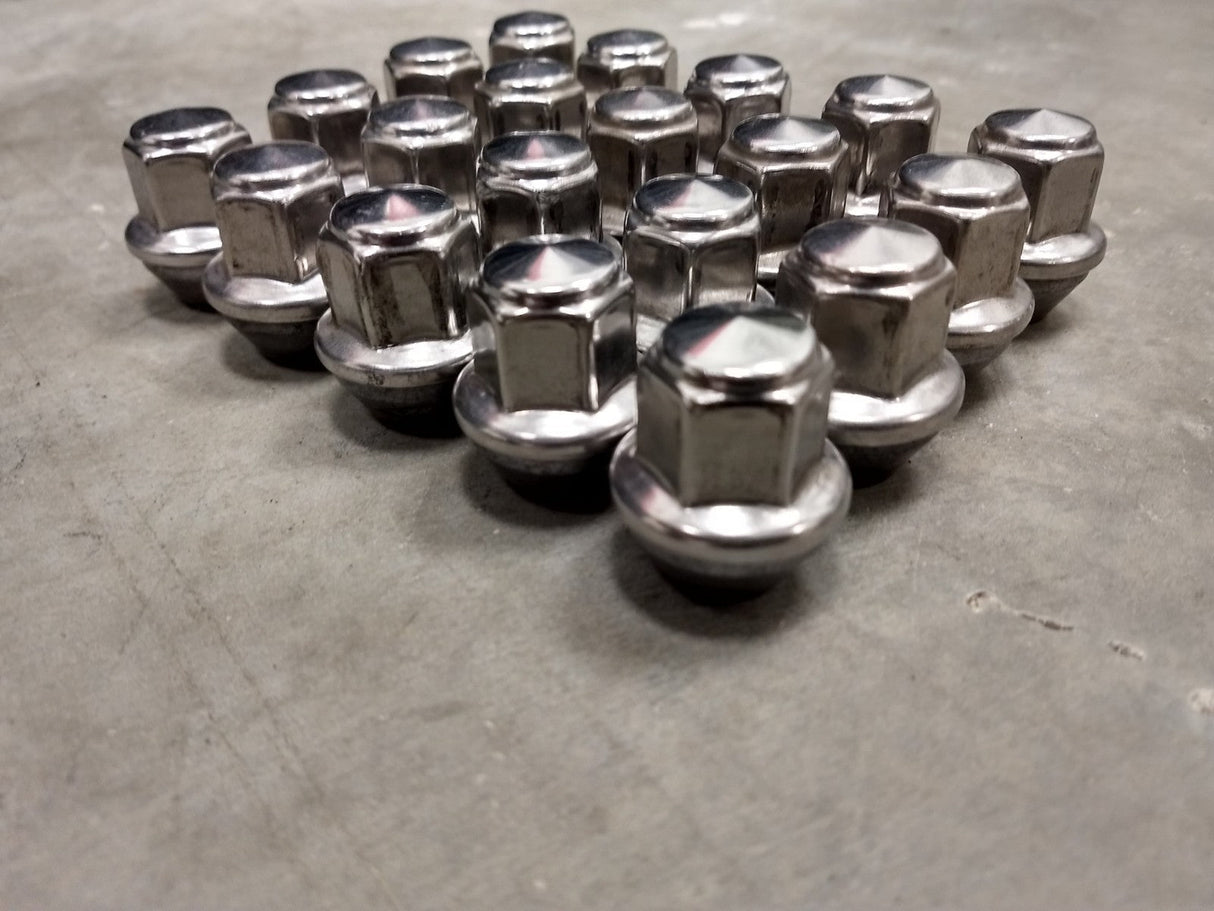 (20) 14x1.5 OEM Ford lug nuts polished Mustang OE 2015-2026 Texas Truck Tire