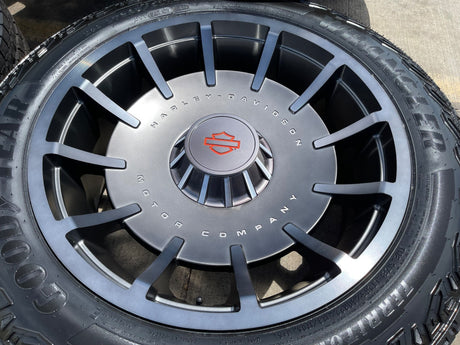 22" 22x10 Chevy Silverado Tahoe Suburban HARLEY DAVIDSON OEM wheels rims NEW 35" Texas Truck Tire