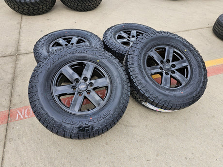 17" Ford F-150 OEM black Tremor rims wheels tires 10339 A/T4 2024 2025 2026 NEW Texas Truck Tire