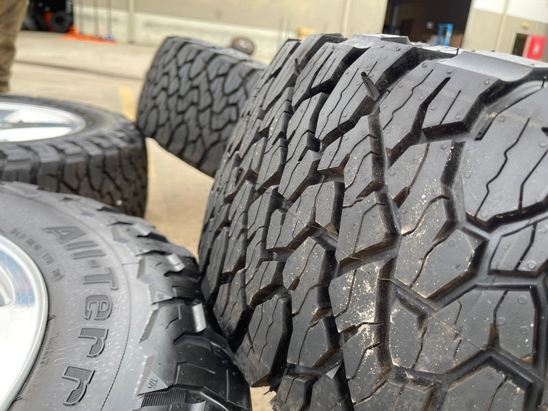 20" Chevy Silverado GMC Sierra 2500 3500 OEM 5503 rims wheels BFG KO3 A/T NEW Texas Truck Tire