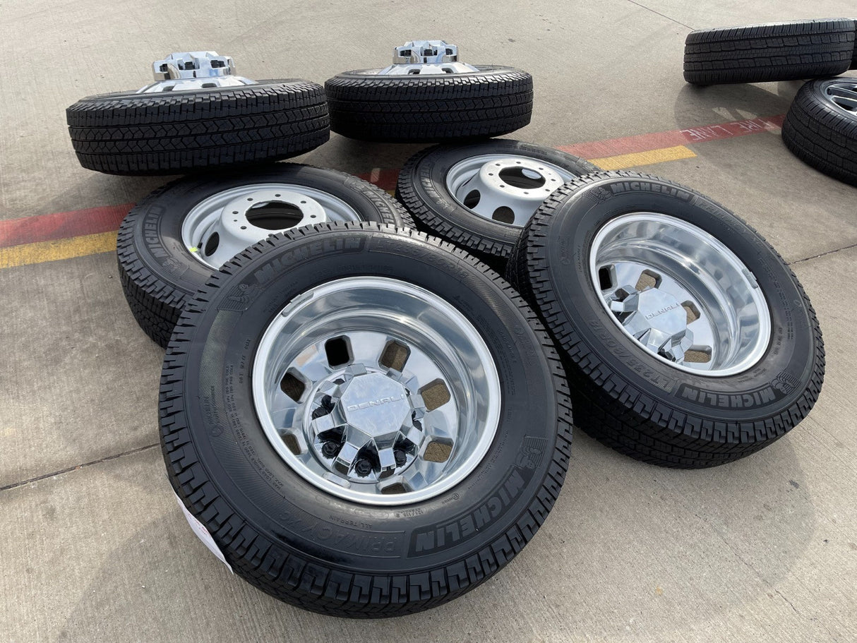 18" GMC Sierra 3500 DENALI Dually rims wheels OEM 8x210 2025 2026 MICHELIN Texas Truck Tire
