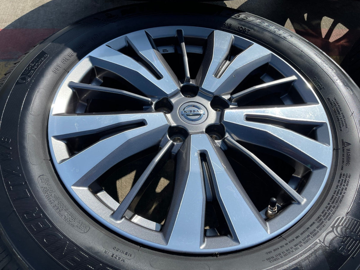 18" Nissan Pathfinder Murano FX35 FX45 QX60 OEM 62742 wheels rims MICHELIN Texas Truck Tire