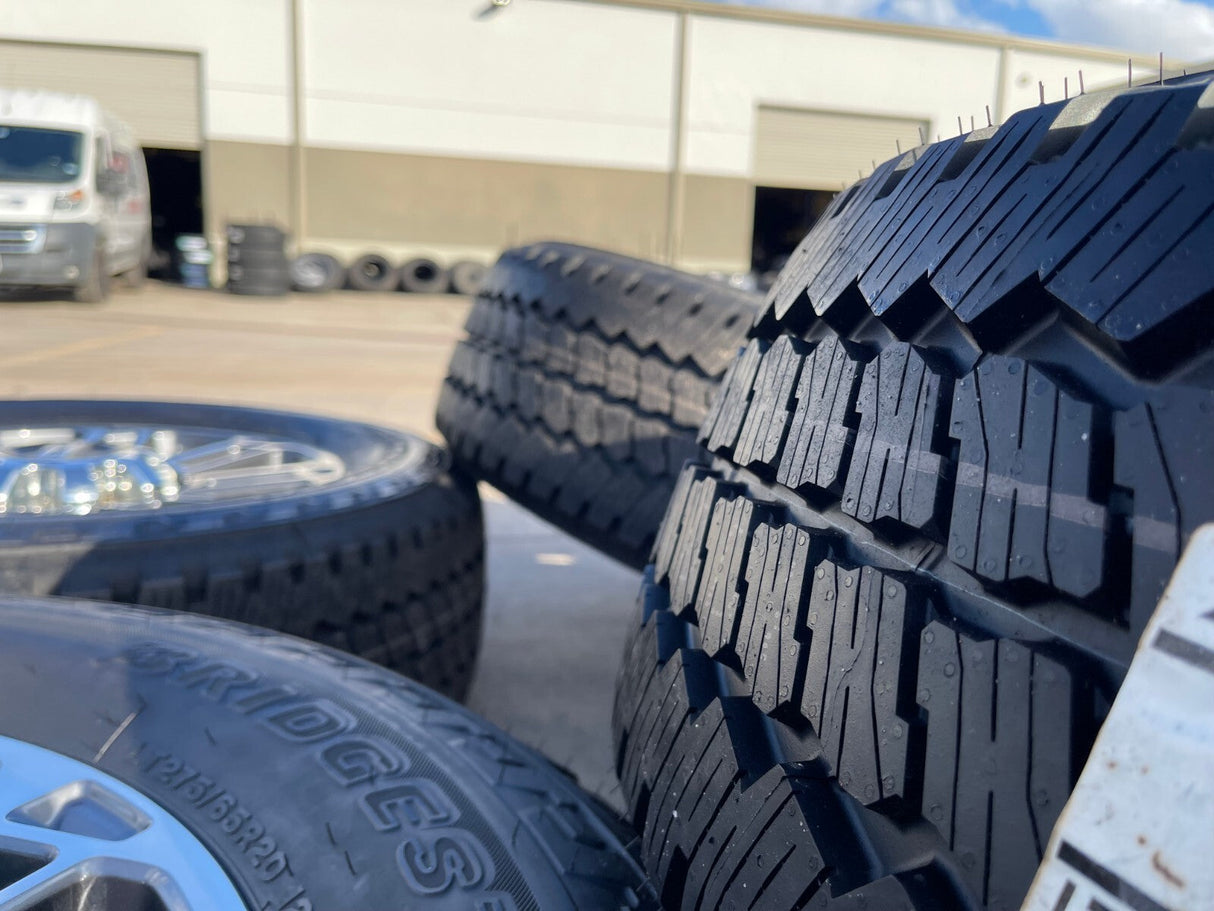 20" Ford F-250 F-350 OEM LIMITED Platinum 10302 10483 wheels rims 2025 2026 NEW Texas Truck Tire