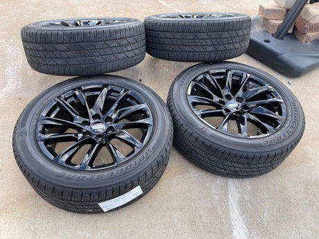 22" GMC Yukon Sierra Escalade OEM 95027 4875 wheels rims BLACK 2024 2025 2026 Texas Truck Tire