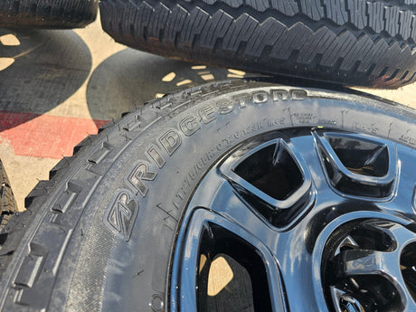 20" Ford F-250 F-350 OEM Lariat Platinum wheels rims 10486 tires 2025 2026 NEW Texas Truck Tire