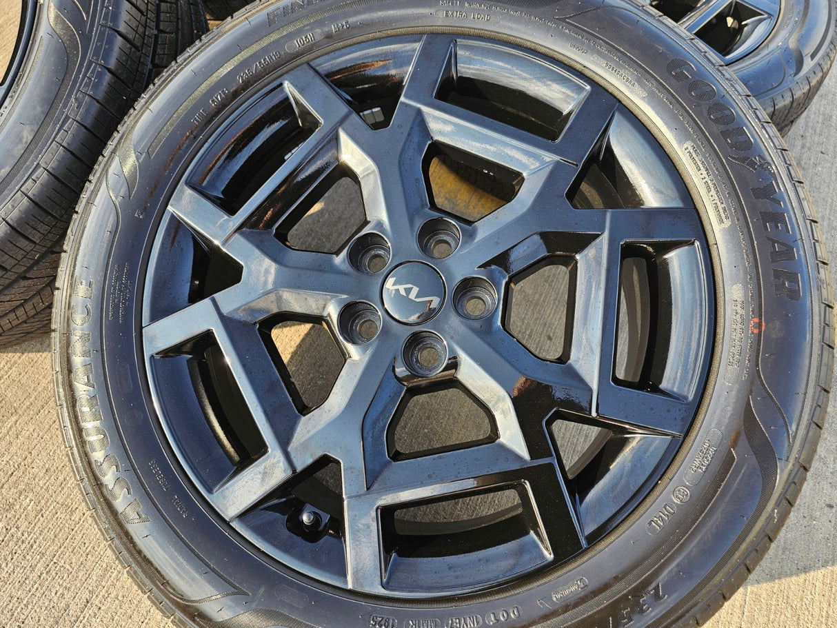 19" Kia Carnival Sorento OEM 94045 wheels rims Stinger K4 K5 2025 2026 NEW Texas Truck Tire