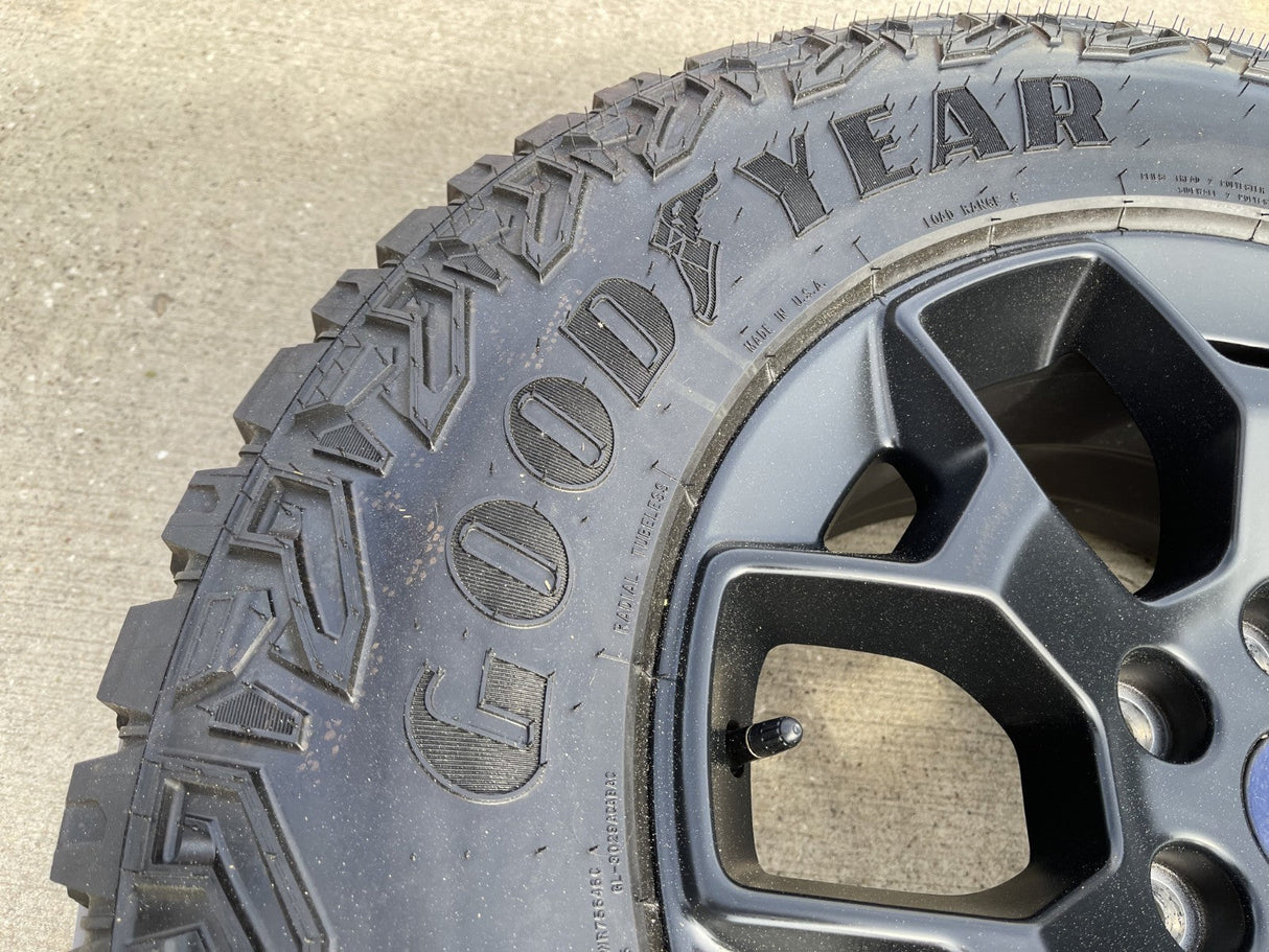 18" Ford F-150 TREMOR RATTLER OEM rims wheels 10341 95029 Expedition 2026 NEW Texas Truck Tire