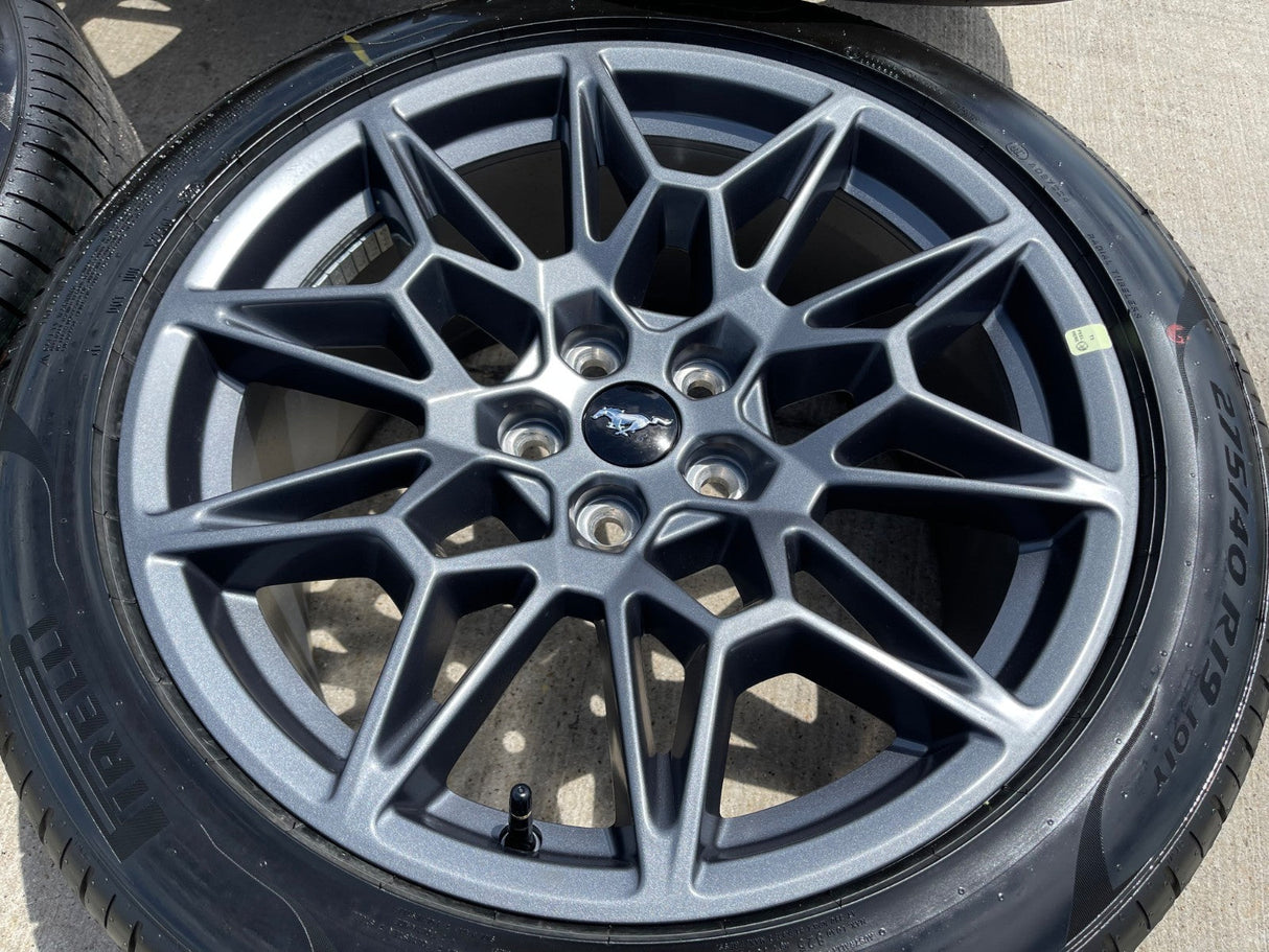 19" Ford Mustang GT Track Pack OEM 10600 10603 wheels rims 2025 2026 TPMS NEW Texas Truck Tire
