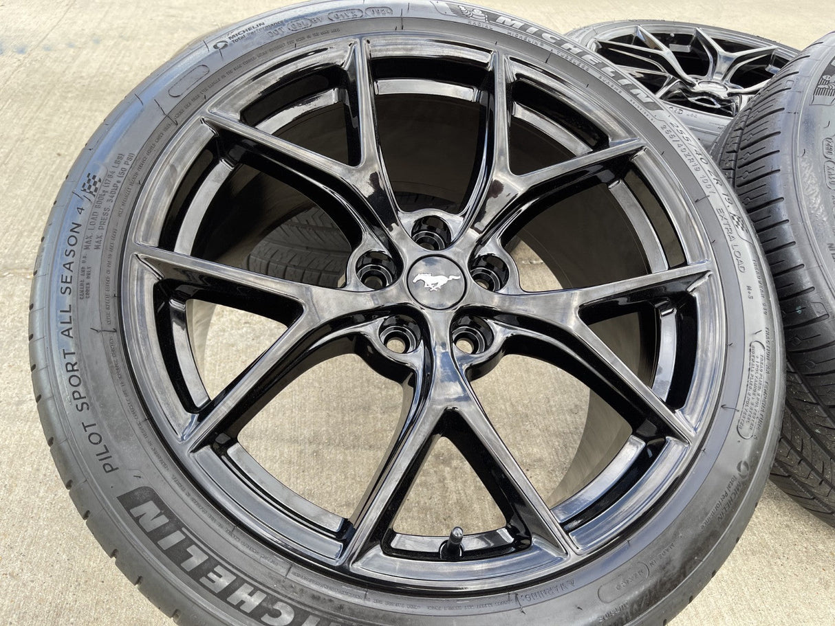 19" Ford Mustang GT Track Pack OEM 10277 10363 wheels rims tires MICHELIN Texas Truck Tire